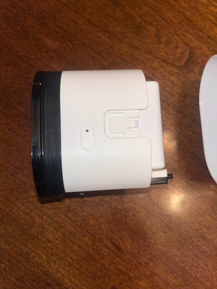 Arlo Pro 5S 2K Spotlight Camera 3 Pack With Solar Panel VMK4360P