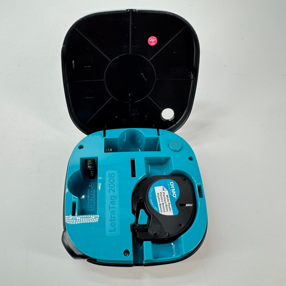 Dymo Bluetooth Compact Wireless Label Maker Model LetraTag 200B Tested WORKS