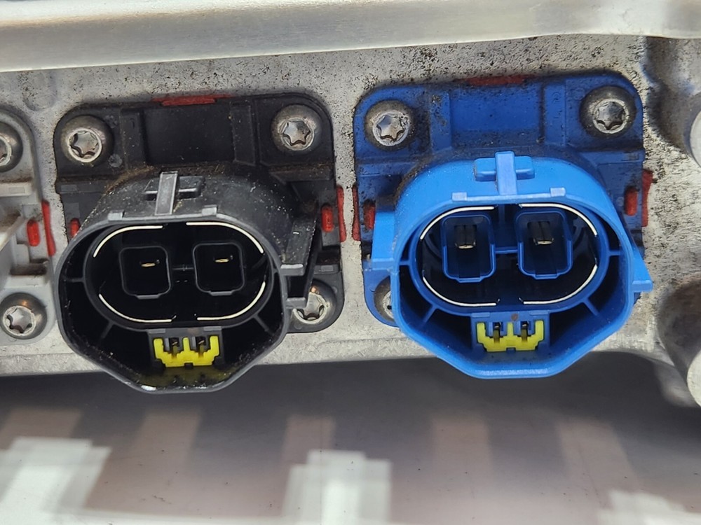 ✅ 2016-2020 OEM Tesla Model S High Voltage Power Distribution Junction Box