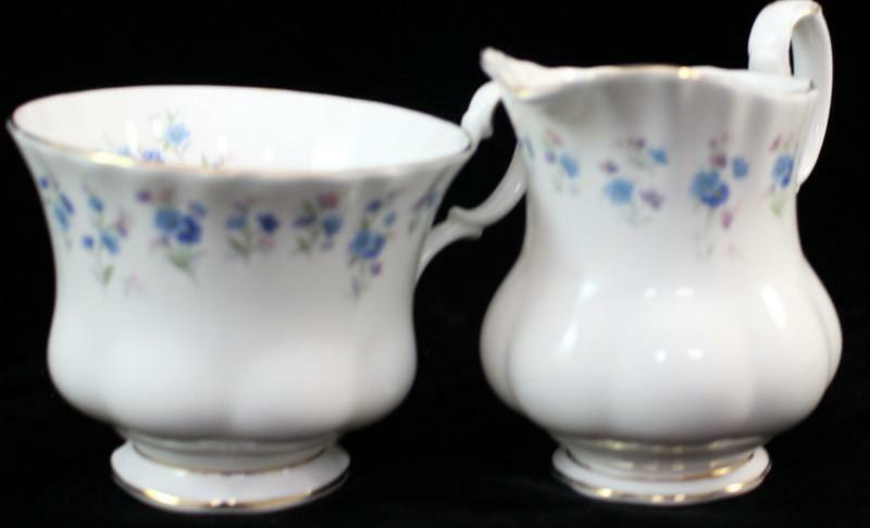 Royal Albert MEMORY LANE Mini Creamer + Cup Bone China GREAT CONDITION