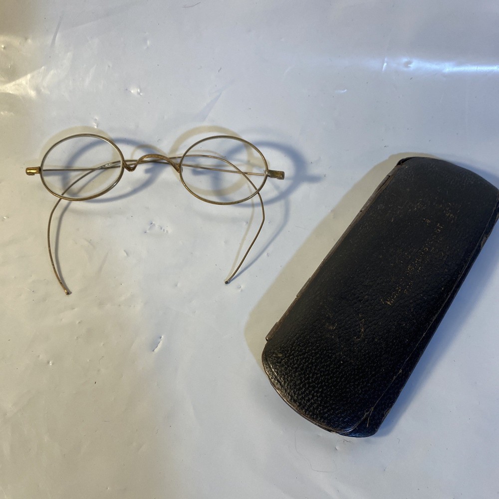 Victorian TAW & Co. SPECTACLES ~ Eyeglass Frames With Case ~ Gold Tone