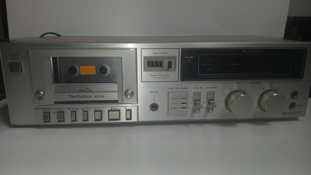 Technics RS-M218 Cassette Tape Deck Player