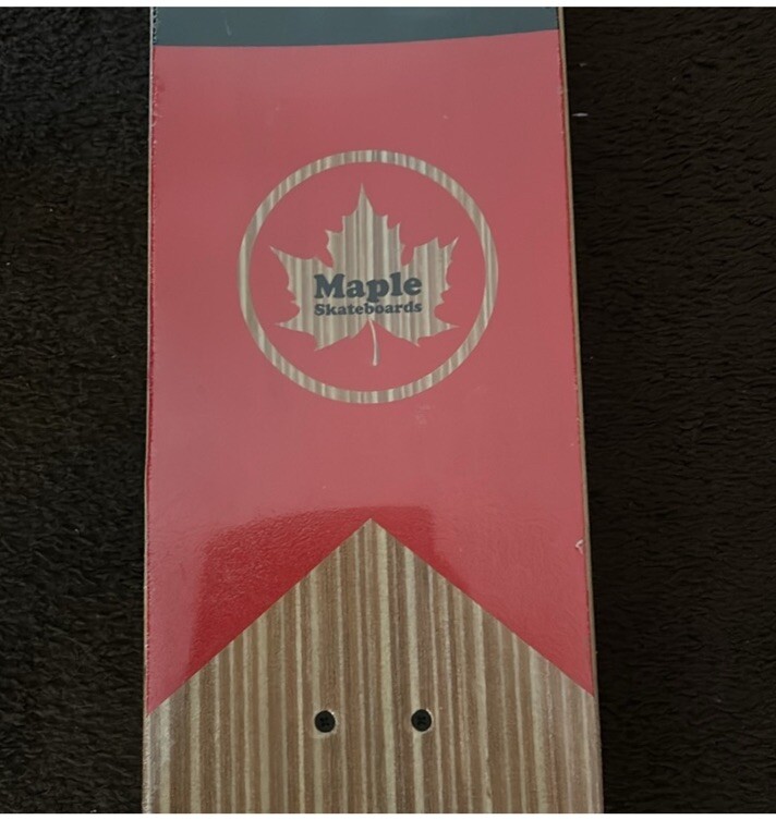 The 31" Master series cruiser complete skateboard. New