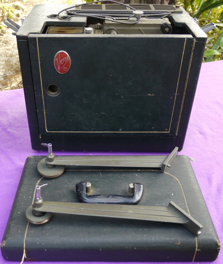 VICTOR 16MM Sound PROJECTOR 65-25