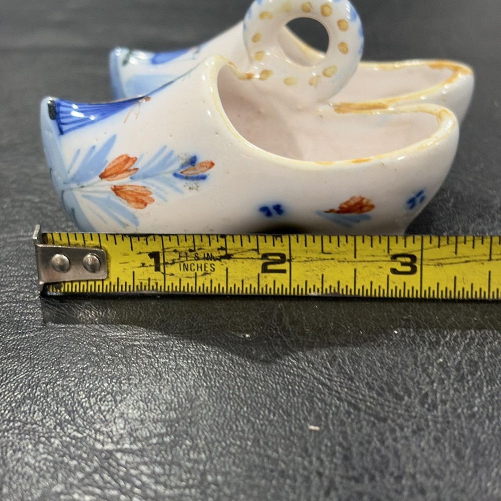 HB QUIMPER FRENCH FAIENCE SALT & PEPPER CELLAR ~CLOGS