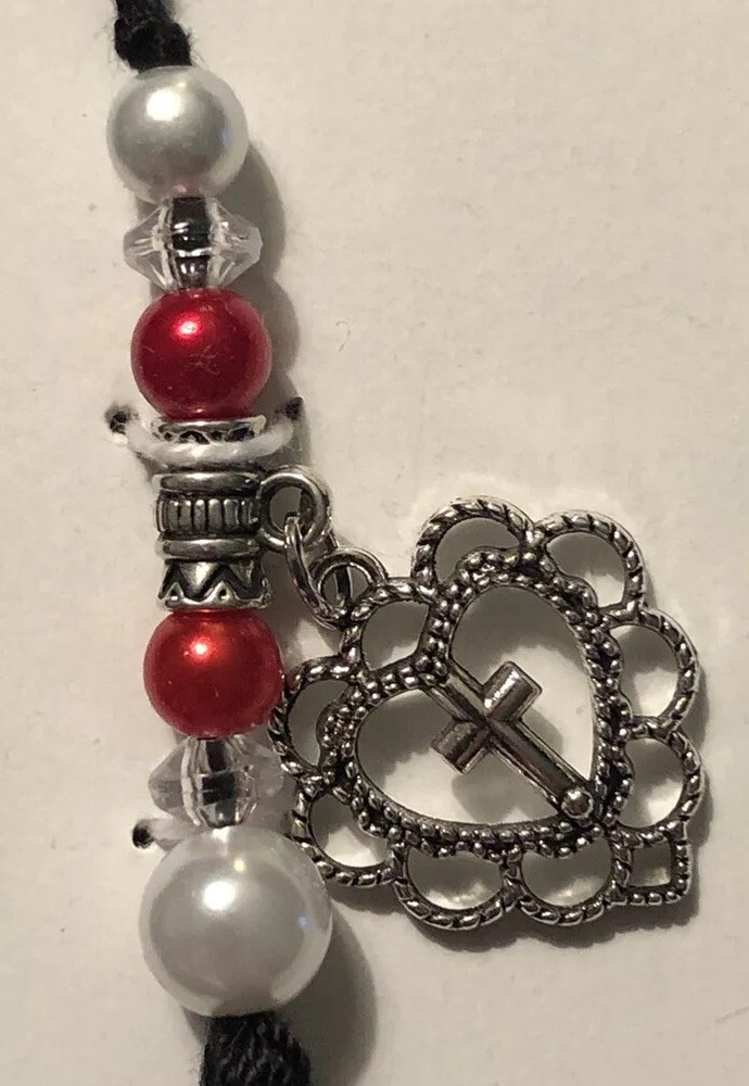 Crocheted Scallop Bookmark