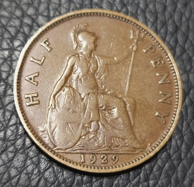 1929 Great Britain Half Penny Coin