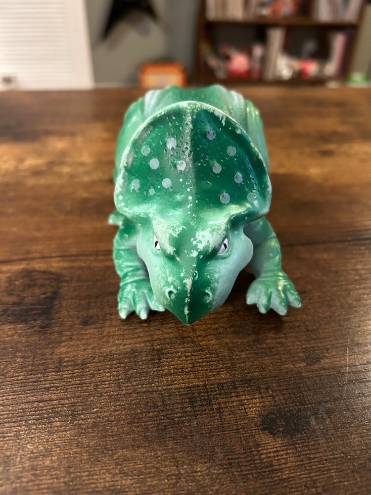 Vintage 1987 Playskool Definitely Dinosaurs Protoceratops Toy 8"