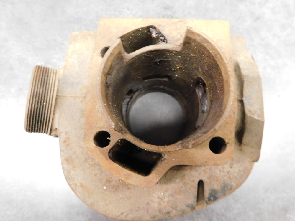 Yamaha YDS3 Cylinder NOS