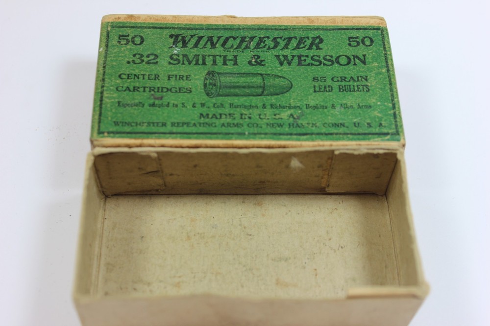 WINCHESTER .32 Cal. Smith Wesson Empty Two Piece Cardboard Ammunition Box