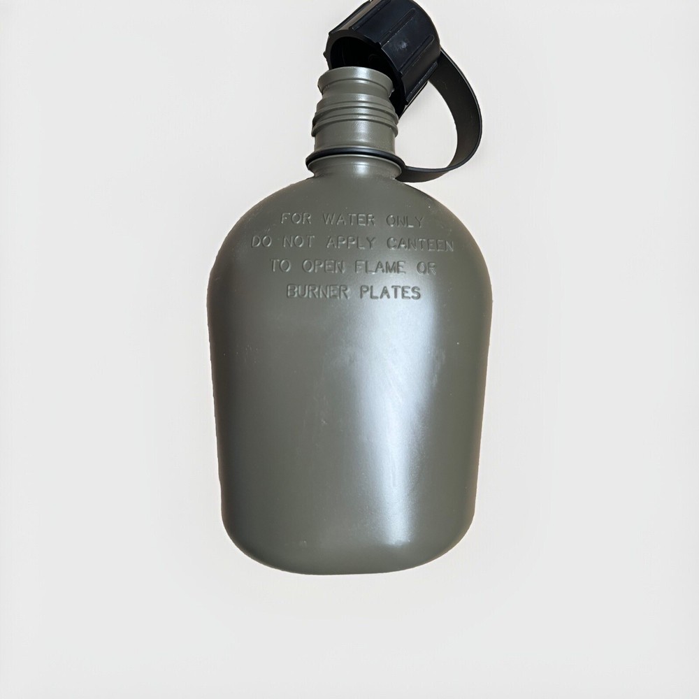 US Military Issue Canteen w/Cover