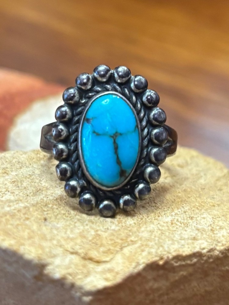 Vintage Sterling Silver Turquoise Ring Size 6.75