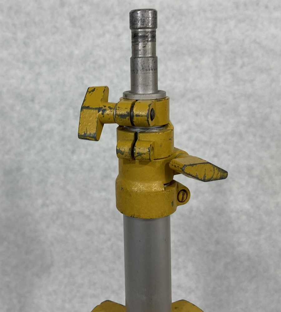 Lowel 8-ft. Photo Studio Light Stand Tripod Riser