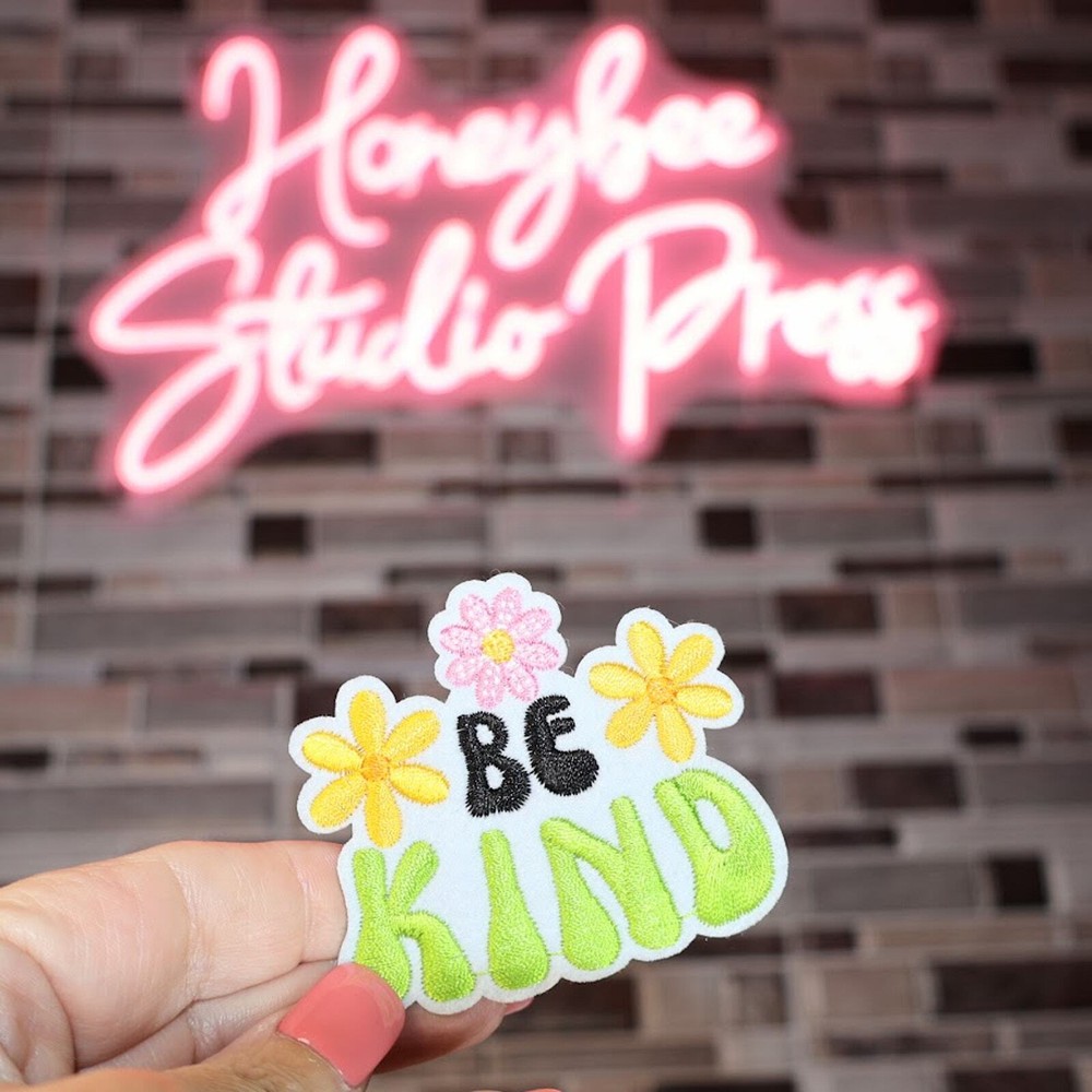 Be Kind - Embroidered Patch