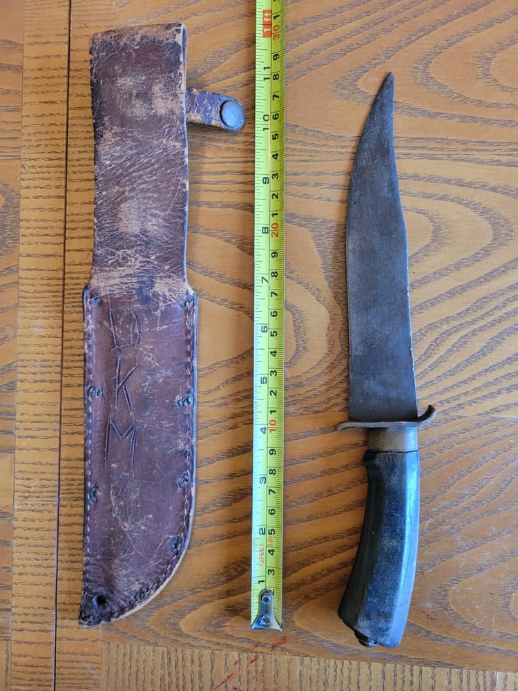 Antique WW2 Soldier Bring Back Bowie Knife dagger-Philippines?