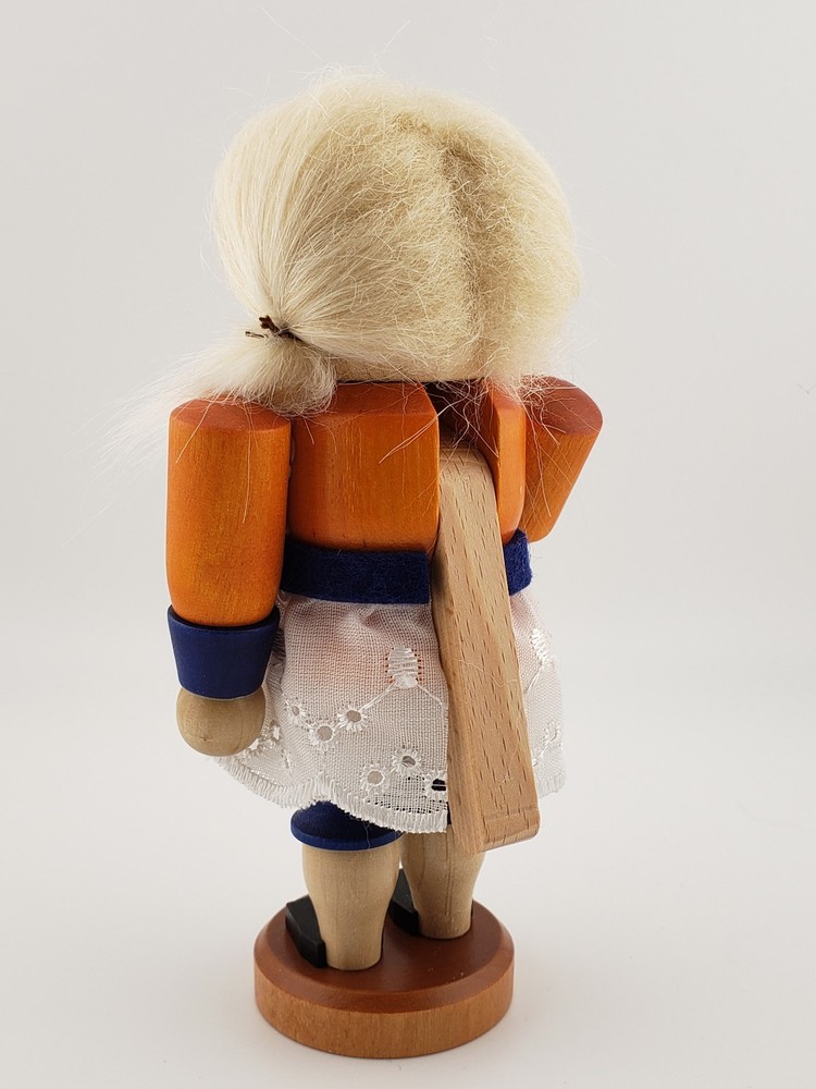 Christian Ulbricht Nutcracker Clara 32-723