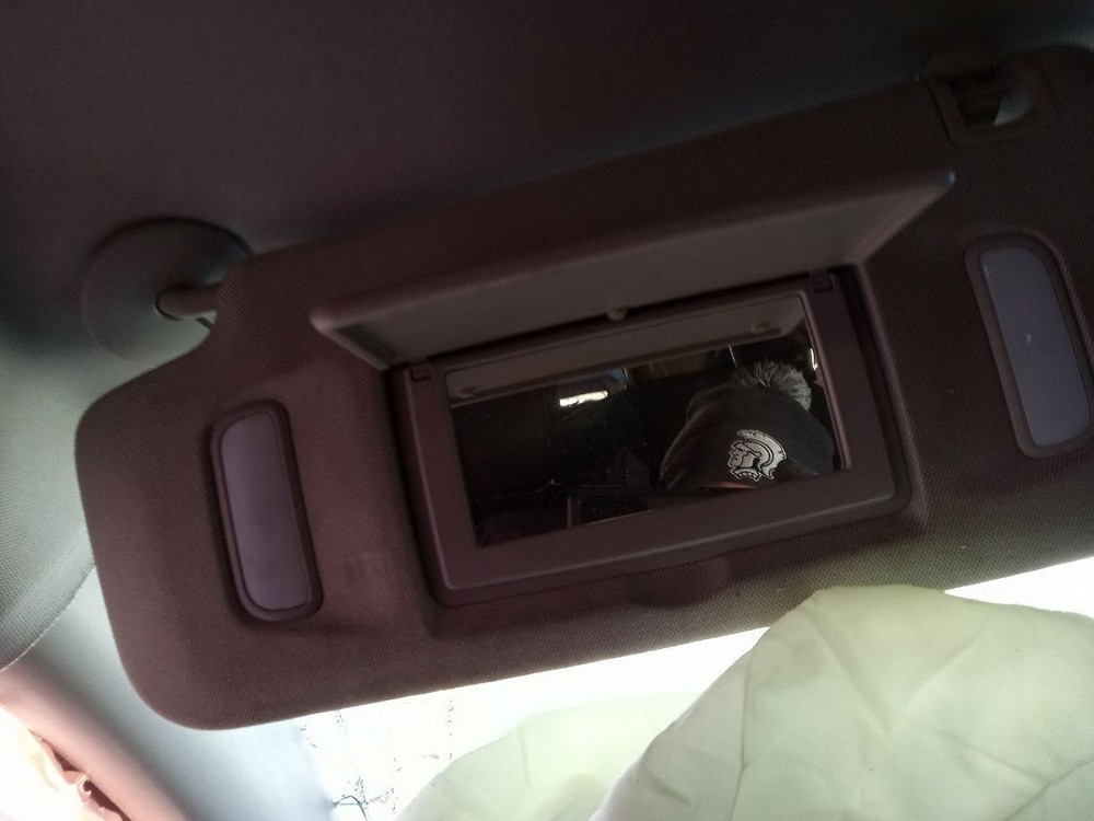 EQUINOX 2015 Headrest 901789