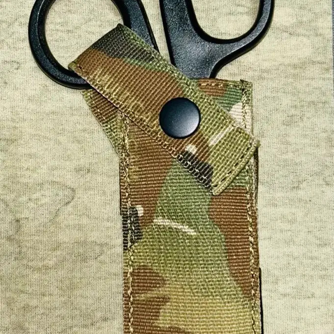 Tactical MultiCam Medic Shears with Holster