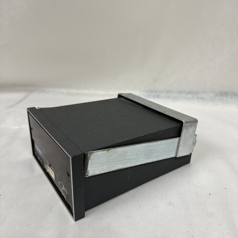 Doric Trendicator 400A Digital Temperature Indicator