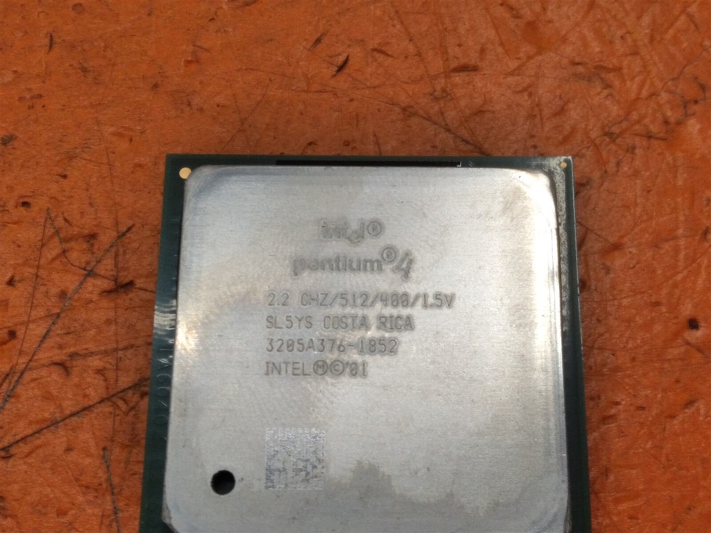 ⭐️⭐️⭐️⭐️⭐️ CPU Processor Intel Pentium 4 2.2 GHZ/512/488/1.5V Socket 478 SKL5YS