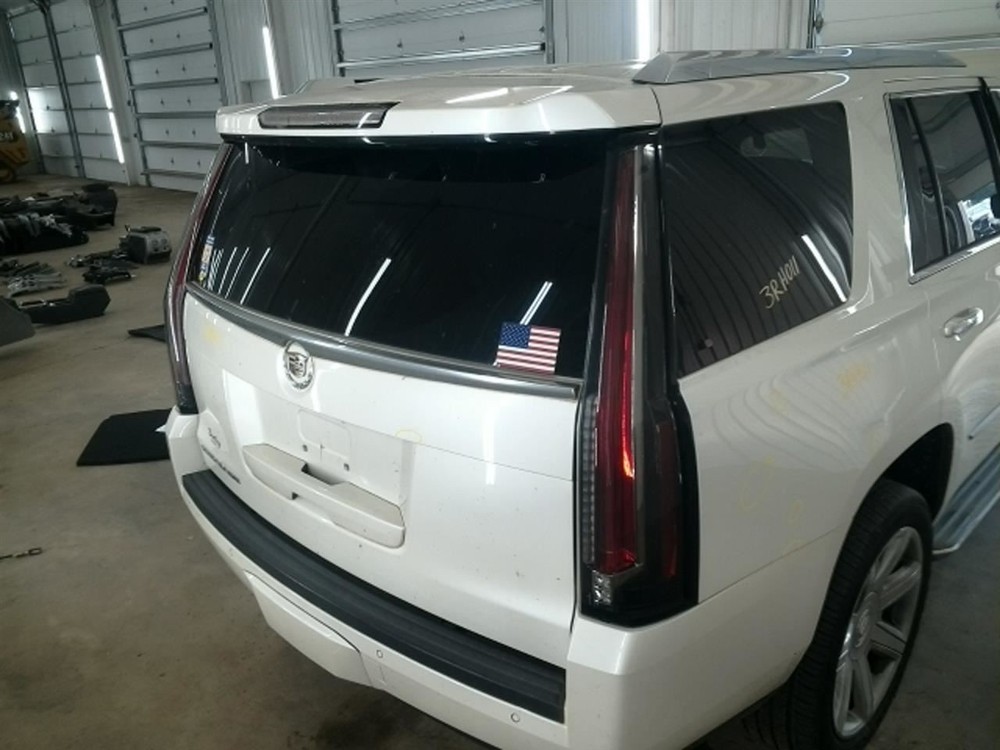 ESCALADE 2015 Keys/Latches/Locks 104882343