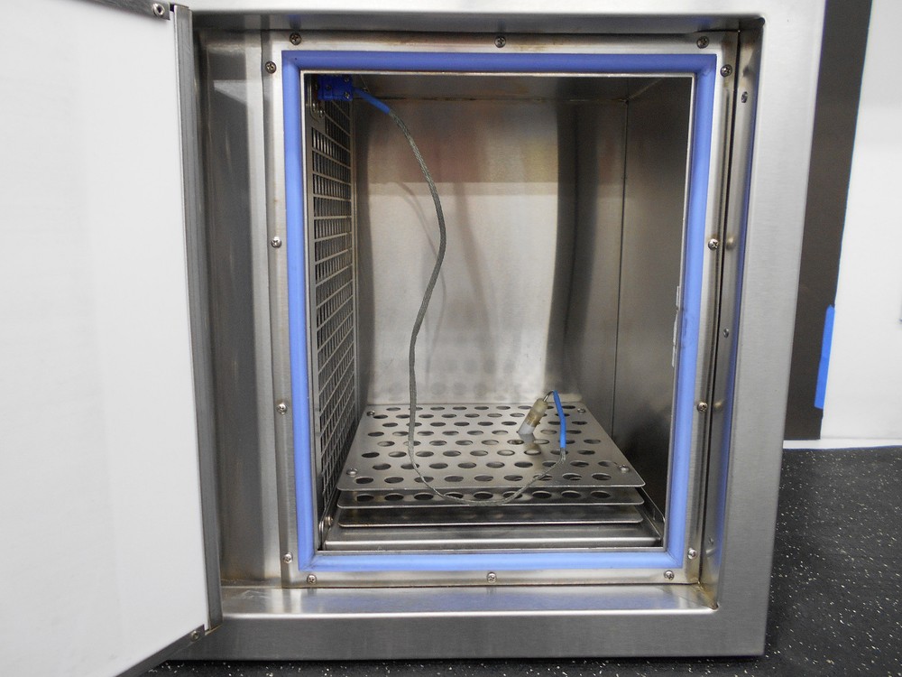 FORMA SCIENTIFIC 8024 CRYOMED CONTROL RATE FREEZER