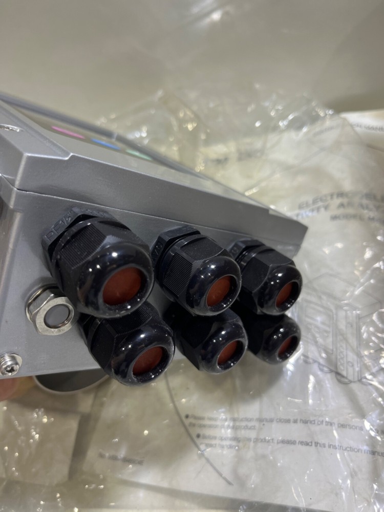 DKK-TOA MBM-160 electrodeless conductivity analyzer