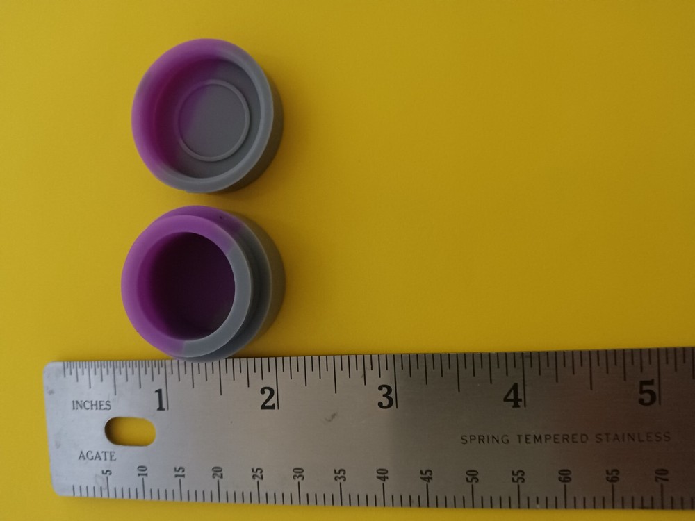 14mm 90° Glass Ash Catcher Reclaimer with Silicone Container