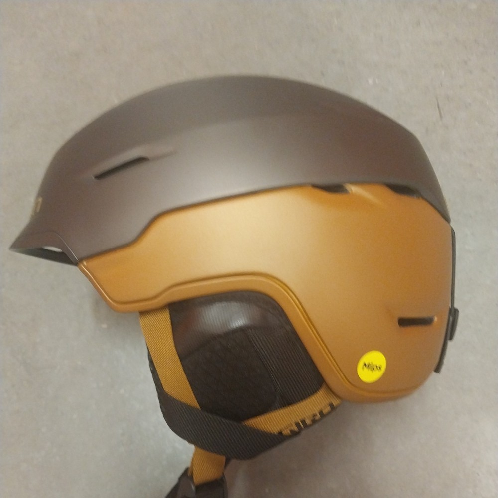 Giro Tor Spherical MIPS Helmet Size Small Nice