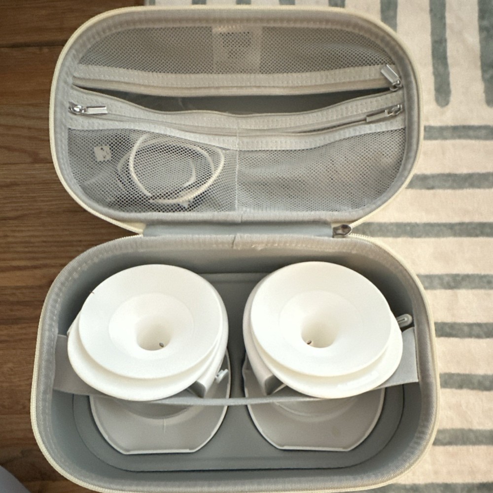 Momcozy M9 Mobile Breast Pump