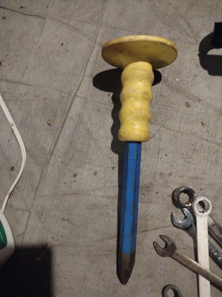 Dasco Pro masonry chisel with a TargetGuard