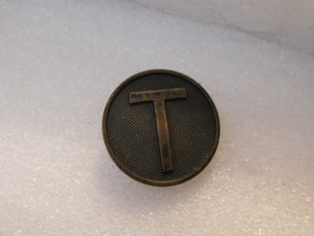 Old WWI Era U.S. Army Ammunition Train Collar Pin Badge