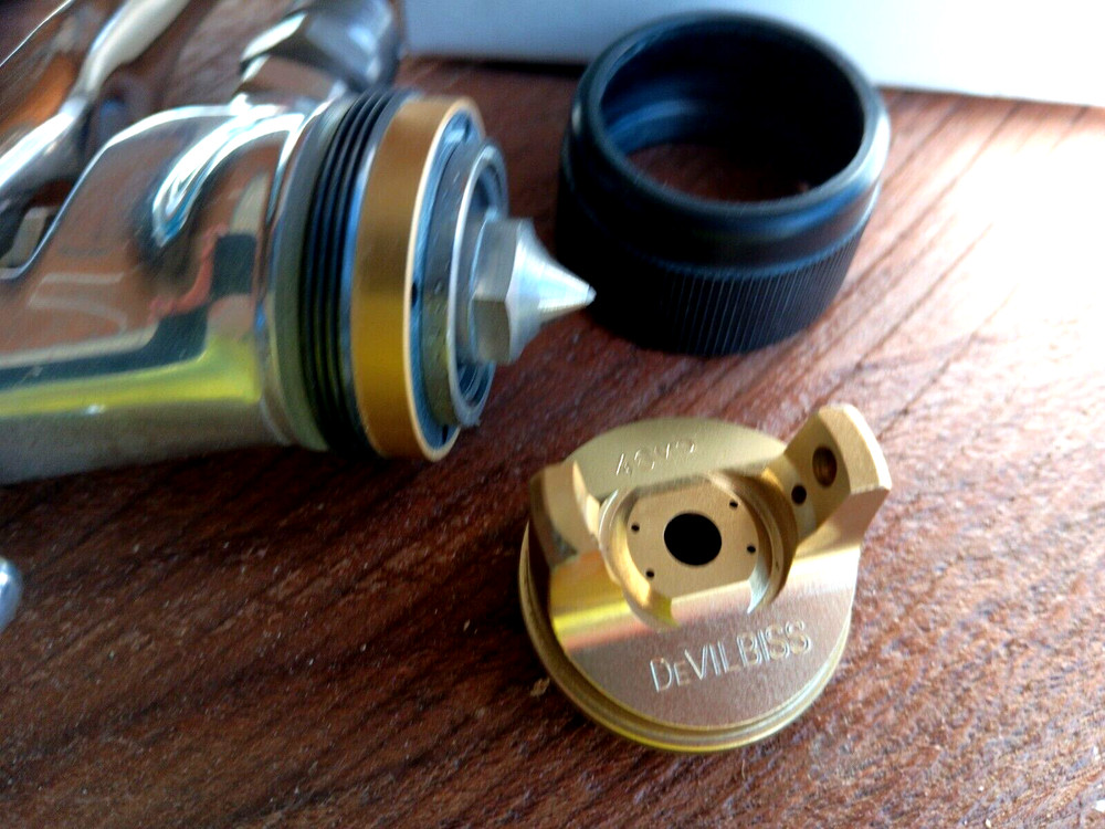 DeVilbiss- MSV Pressure paint spray gun