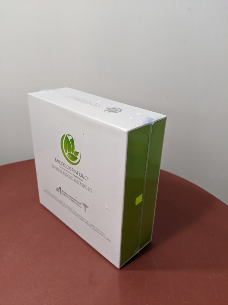 Microderm GLO Diamond Microdermabrasion Machine and Suction Tool NEW