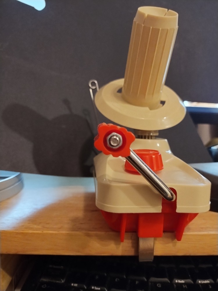 Yarn Ball Winder Hand Operated