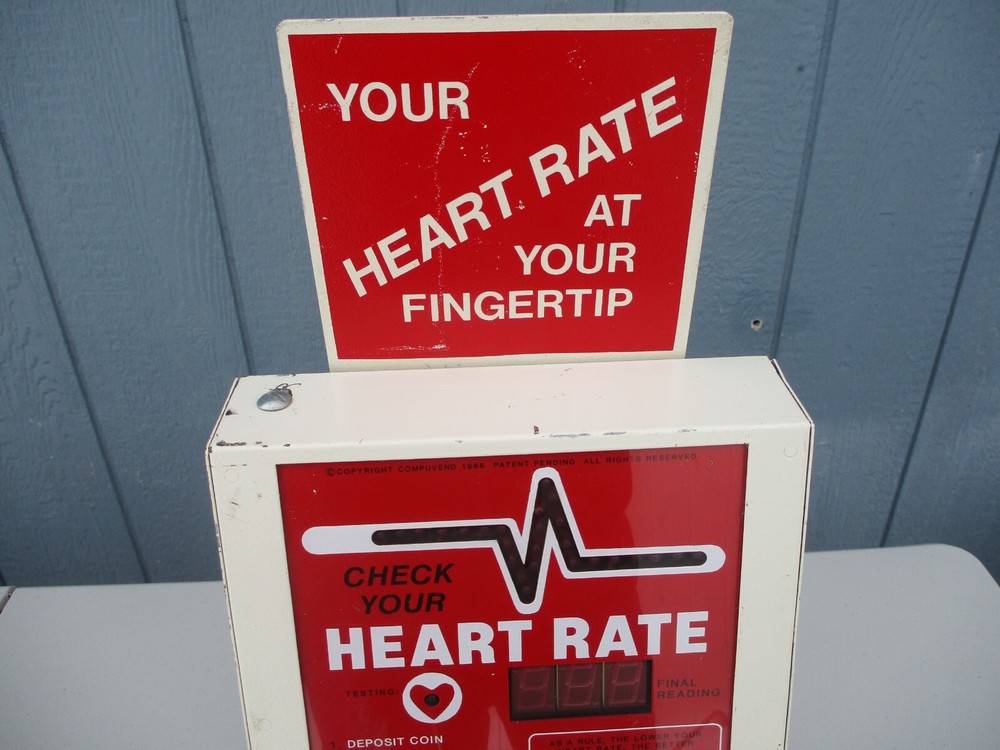 Vintage Compuvend Electronic Heart Machine Arcade Vending Machine