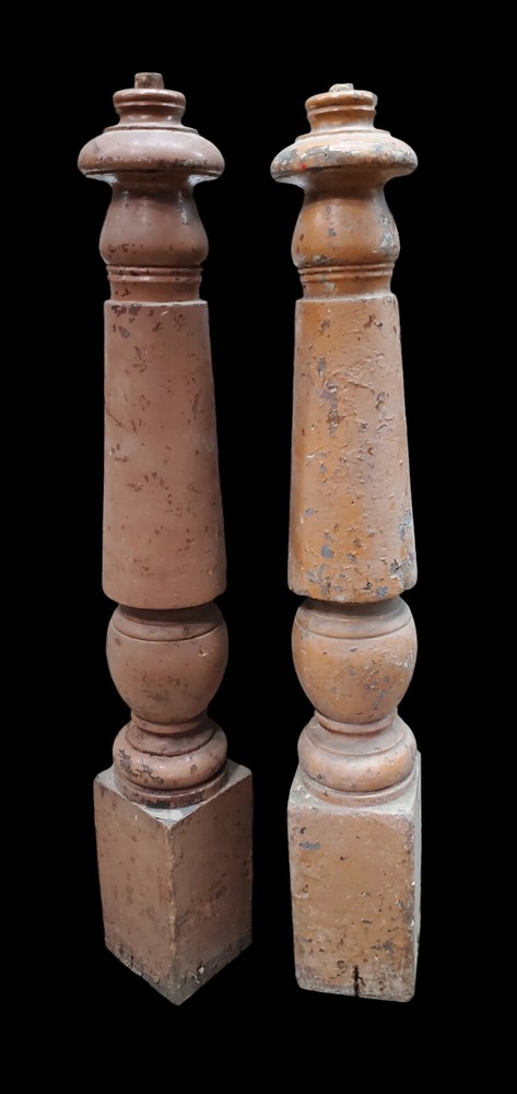 Pair Of Newel Posts *GAM0204