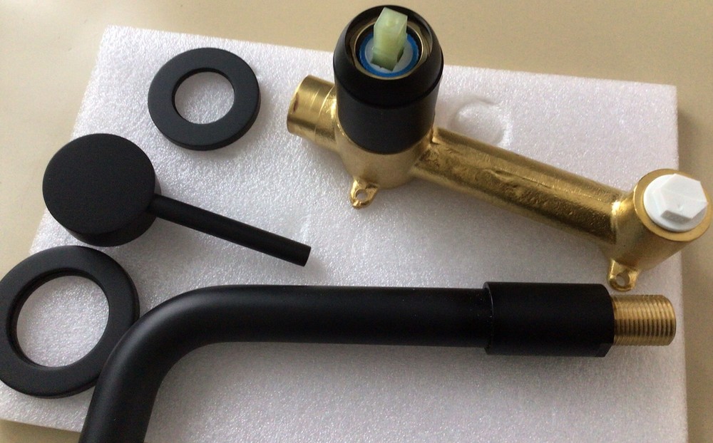 Maxwell One-Handle Wall Mount Bathroom Faucet Matte Black B1904-MB