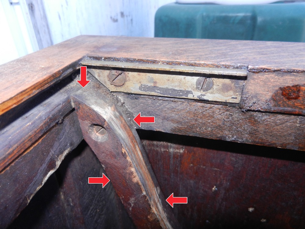 White Sewing Machine Co. Parlor Cabinet Machine Platform Guide & Stop Blocks