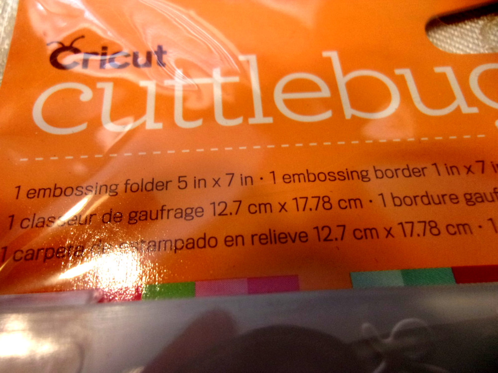 Anna Griffin Embossing Folder Cricut Cuttlebug- Modern Vines