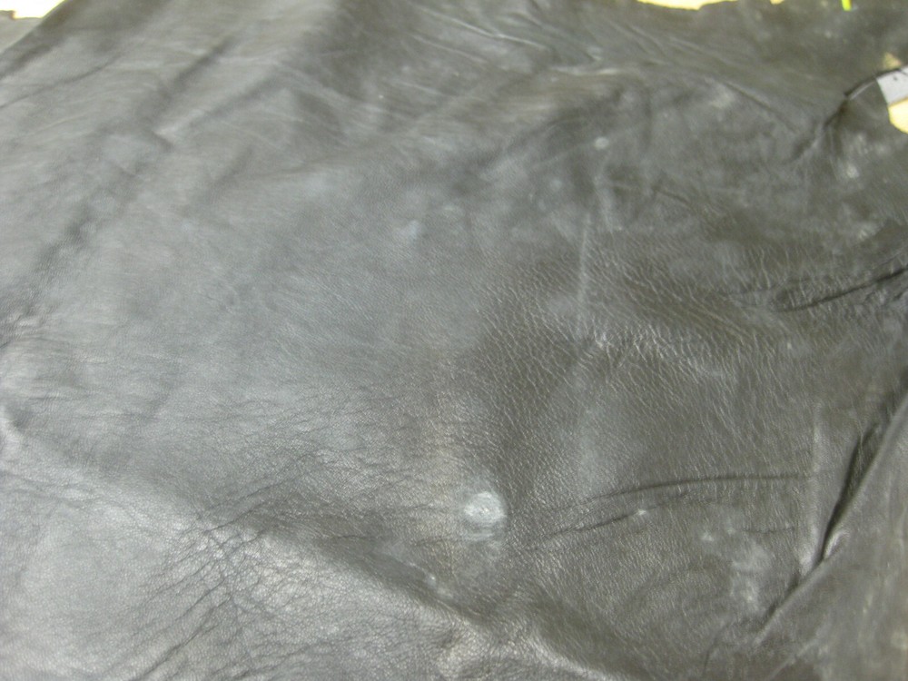 Tanned Lamb Leather # 0009760 ROW 77