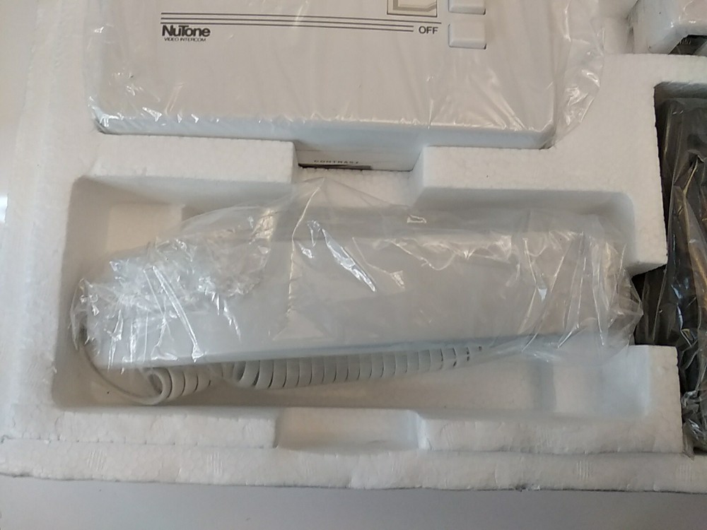 NuTone VS-1000 Door Video Intercom System (NOS) No Box