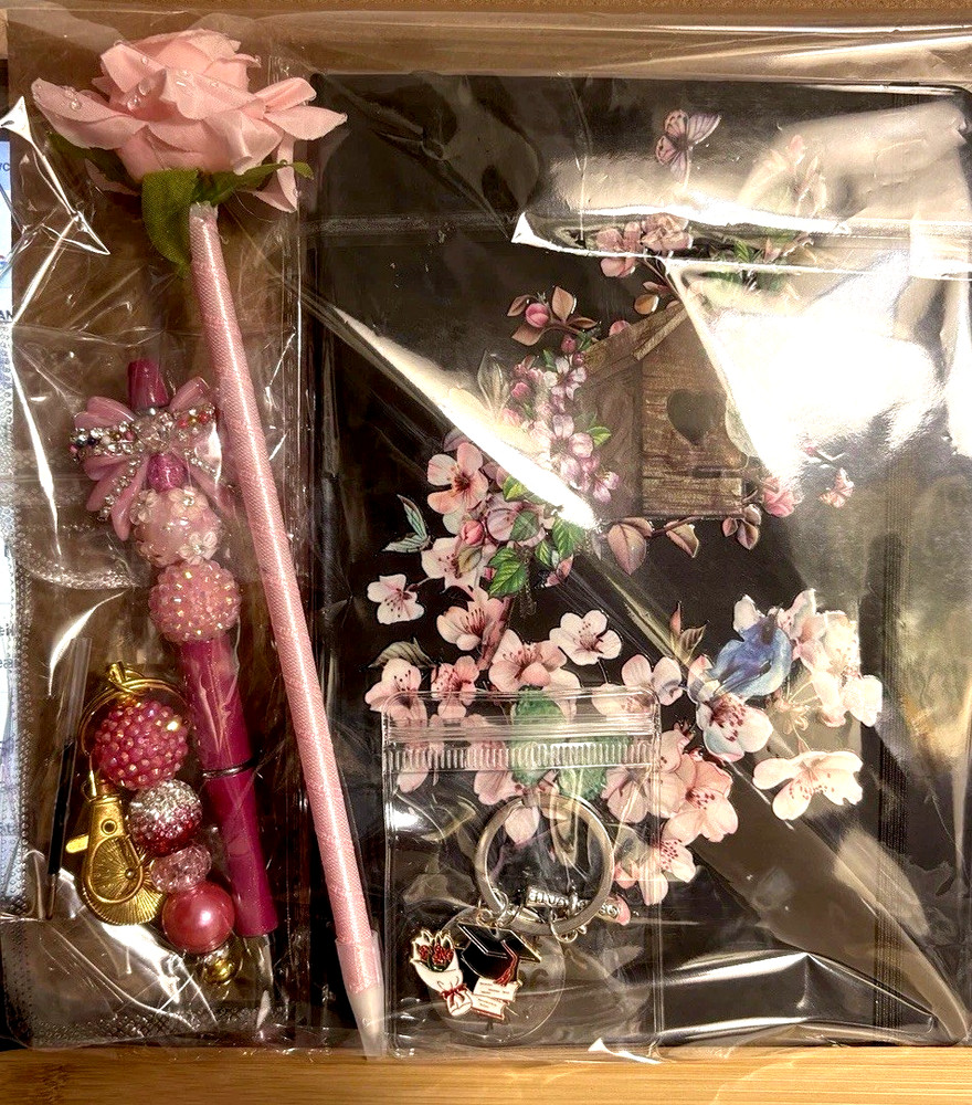 HANDCRAFTED BEADED Key Chain,& NOTE PAD SET Beaded Pen I Kit