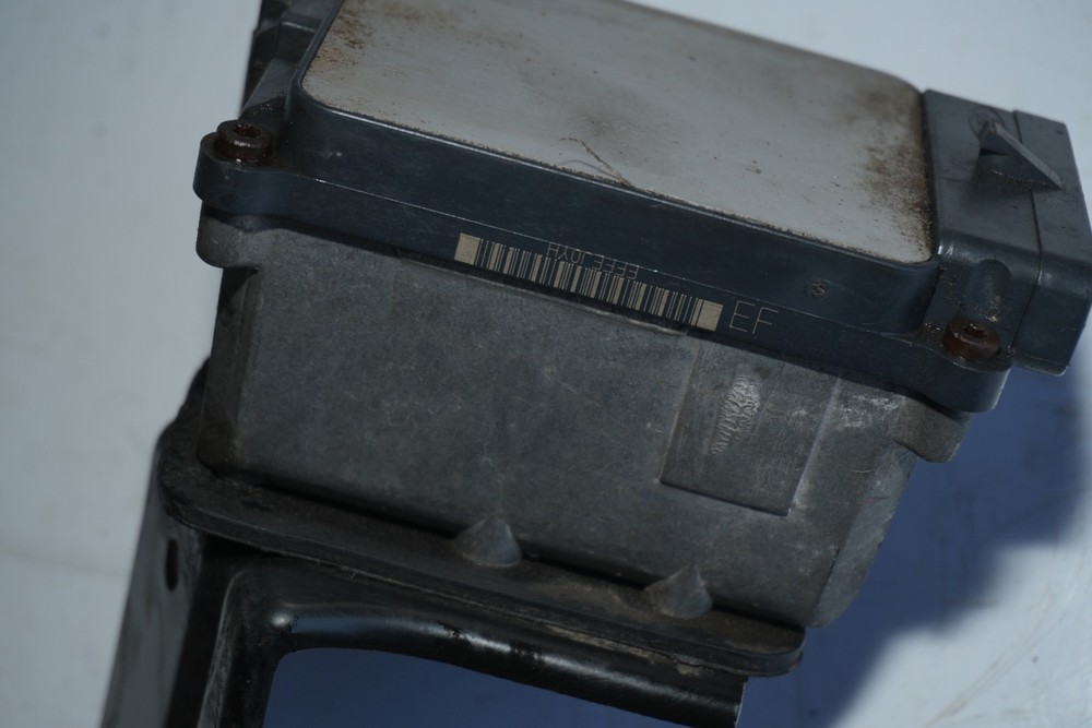 96-98 Mustang GT Cruise Control Module OEM FA