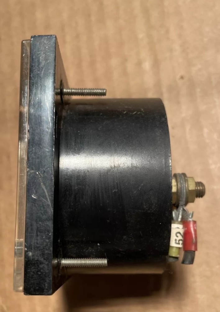 Triplett - Model 330-G Range 0 - 25 AC