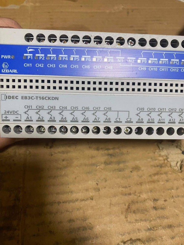 IDEC EB3C-T16CKDN Relay Removed From The Working Machine