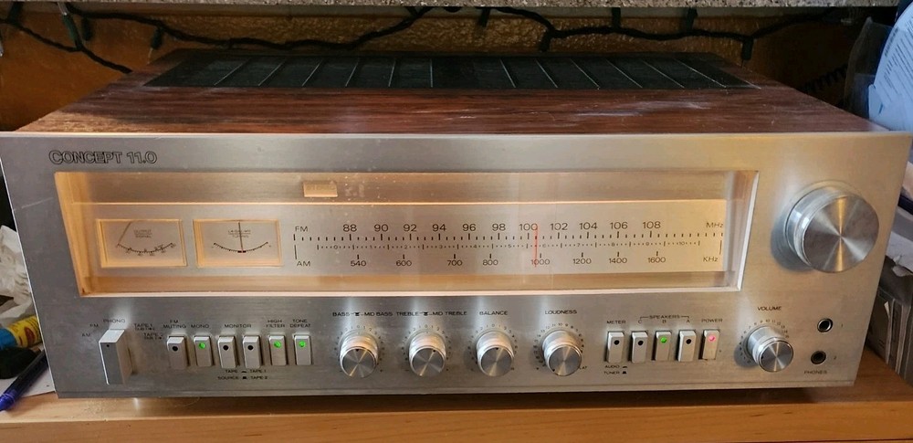 Concept 11.0 AM/FM Receiver