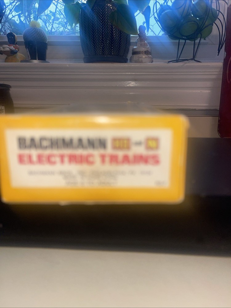 Bachmann #6605 Power Pack Model Train Hobby Transformer HO & N Scale BLUE
