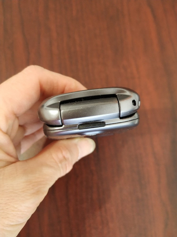 Samsung SCH-U680 Flip Phone (Verizon)