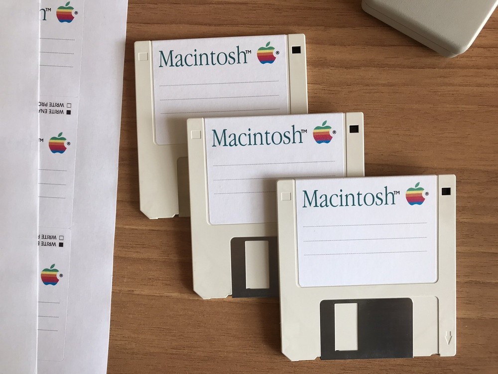 24 Etichette Macintosh per Floppy Disk 3,5 Pollici